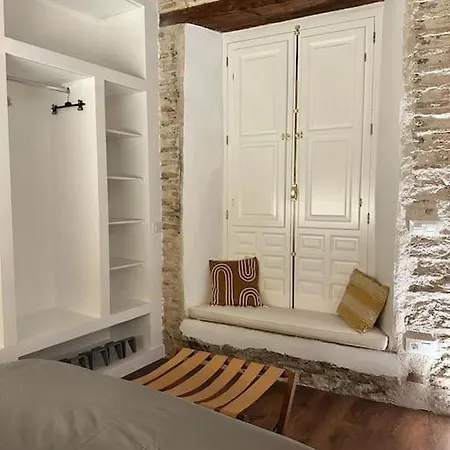 Recoletos, Casco Historico De Appartamento